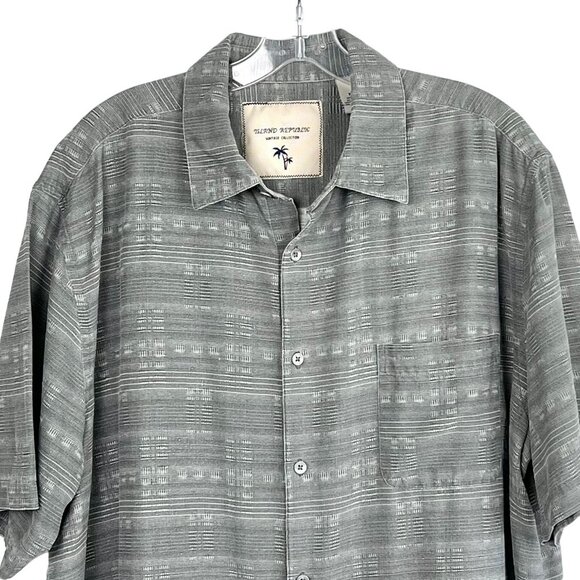 Island Republic Mens Shirt Sz XXL Short Sleeve Button Up Gray Stripes 100% Silk - Picture 1 of 12